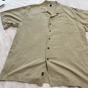 Tommy Bahama Men’s 100% Silk Cigar Style Shirt

Size XXL
